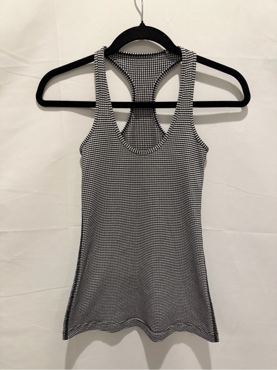 lululemon athletica Tops - Lululemon gingham Black & White cool Racerback Tank Top size 2.summer,athletic